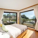 Waterfront At La Reserve ヴィラ ラマチュエル