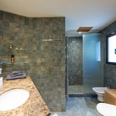 Villa In Gated Community Of La Reserve