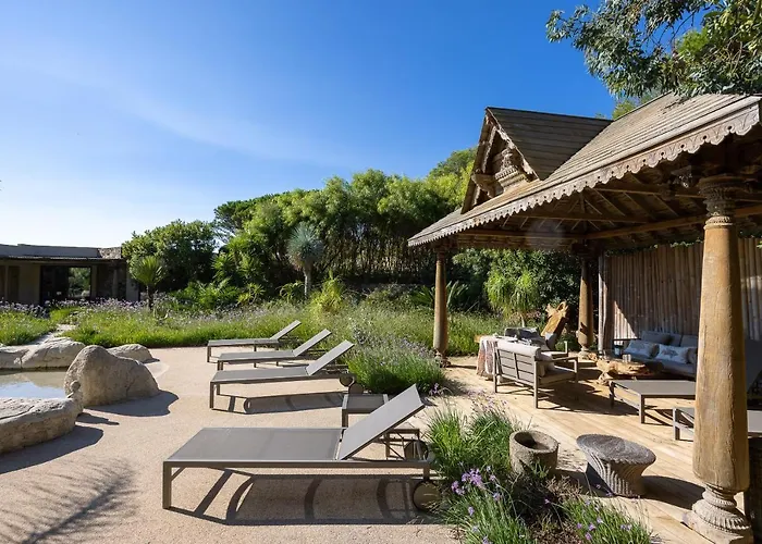 Waterfront Villa At La Reserve Ramatuelle וילה רמטואל