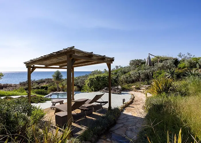Waterfront Villa At La Reserve Ramatuelle * רמטואל